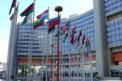 Зампостпреда при ООН предложил составить список не подлежащих санкциям товаров