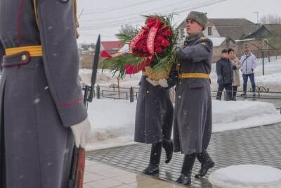 В Курске в канун 79-й годовщины освобождения города почтили память погибших советских солдат