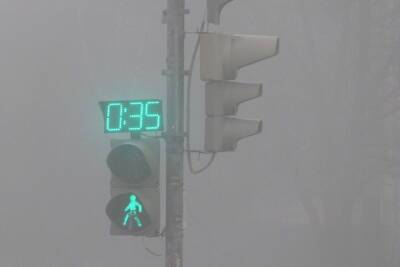 Густой туман снизит видимость на петербургских дорогах 8 февраля