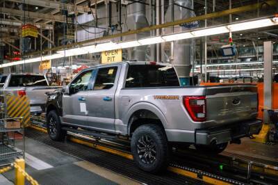 Ford из-за нехватки чипов приостановил выпуск нескольких моделей