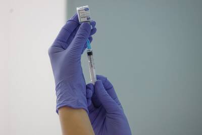 В Миассе из-за резкого подъема заболеваемости COVID-19 закрыли мобильный прививочный пункт