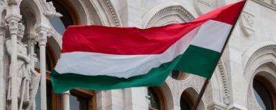 Венгрия продлила годовые сертификаты вакцинированным туристам до 1 мая