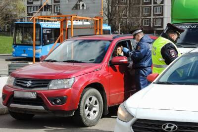 Депутаты предложили отбирать автомобили у водителей-лихачей