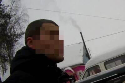 В Тверской области пьяный мужчина угнал автомобиль со спящим в салоне хозяином