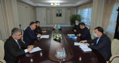 Таджикско-Узбекское сотрудничество в сфере легкой промышленности обсудили в Худжанде