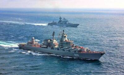 Назван состав группировки российского флота на южном фланге НАТО: 9 ударных кораблей и 13 десантных