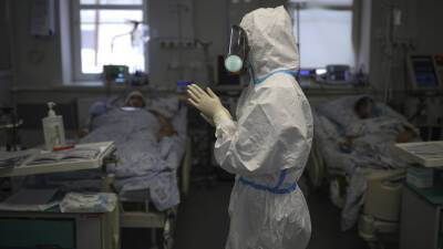В Приморье за сутки выявлено 1420 случаев коронавируса