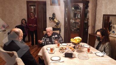Министр культуры Анар Керимов посетил народного артиста, прославленного ханенде Алибабу Мамедова (ФОТО)