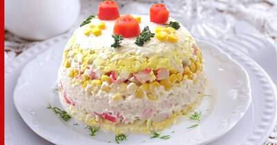 Праздничная кухня: салат-торт с рисом и кукурузой