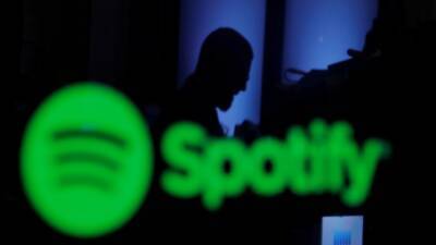 Сервис Spotify выполнил в России требования "закона о приземлении"