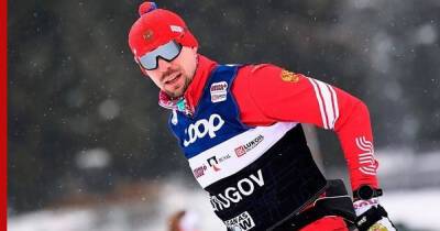 Лыжник Устюгов вышел в полуфинал спринтерской гонки