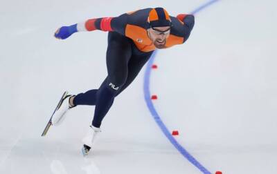 Олимпиада-2022: Конькобежец Нейс выигрывает золото с рекордом