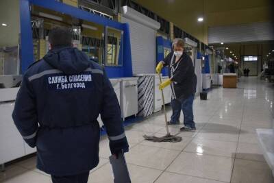 В Белгороде продолжают проверять соблюдение масочного режима в торговых центрах и транспорте