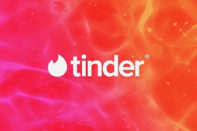 Tinder отменит бюджетную подписку для молодых пользователей