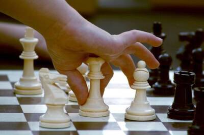 Скандал с «шахматным маньяком» в Латвии набирает обороты