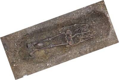 Археологи обнаружили римское кладбище с 40 обезглавленными скелетами (Фото)