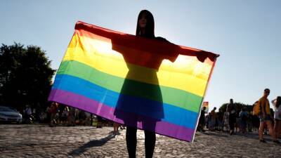 Минюст РФ потребовал ликвидировать фонд, защищающий права ЛГБТ
