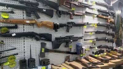 В Пензе в торговой точке незаконно занимались продажей оружия