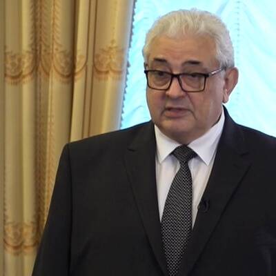 Посол РФ в Берлине заявил, что Россия не собирается опускать новый железный занавес