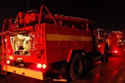 Прошлой ночью в Смоленске пожарные тушили огонь в подсобке на Румянцева