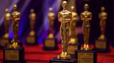 В США объявили номинантов на "Оскар". Кто может забрать сразу 12 статуэток?