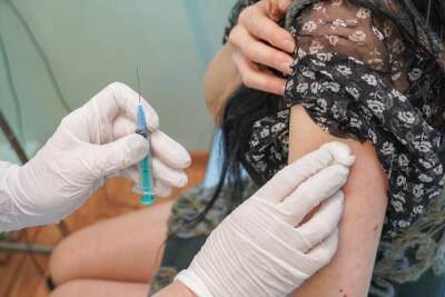 Более 500 воронежских детей вакцинировали от COVID-19