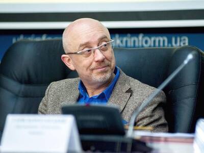 Украинский министр обороны Резников снова заразился коронавирусом и призывает соотечественников к осторожности