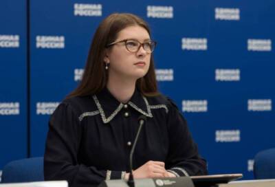 Ольга Амельченкова поздравила лауреата премии президента для молодых ученых из Ленобласти