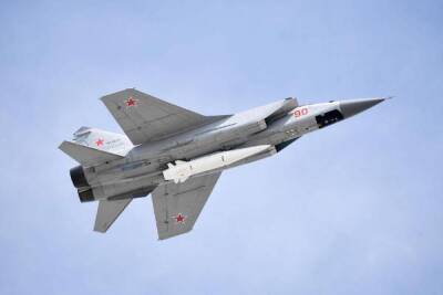 «Кинжал» возмездия: Россия из Калининграда послала НАТО «целенаправленный сигнал»