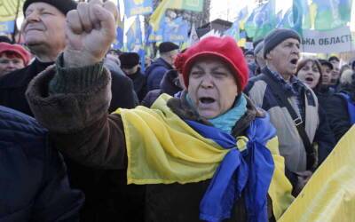 «Власти только рушат и не строят»: жители Харькова предсказывают крах Украины через 10 лет