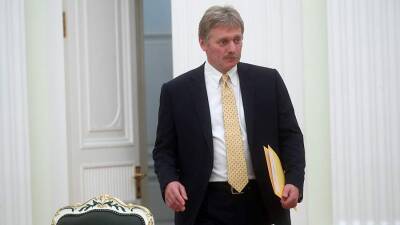 Песков прокомментировал прогнозы об ущербе экономике РФ и без «вторжения» на Украину