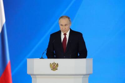 Песков: дата послания Путина будут выбрана с учетом ситуации с COVID-19
