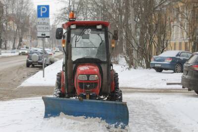 В Твери на полигоны вывезли 100 тысяч кубометров снега