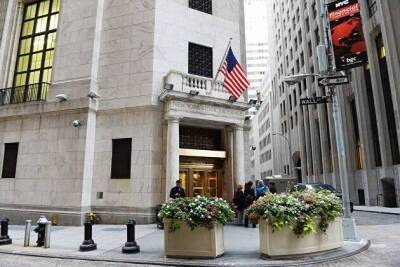 Фьючерсы на основные американские фондовые индексы растут в среду