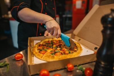 Пиццу Пепперони назвали самой опасной для здоровья