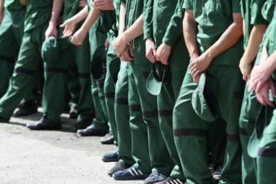 Власти ХМАО планируют создать более 500 рабочих мест для осужденных