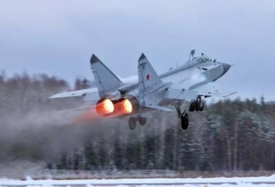 Экипажи истребителей отработали воздушные бои в небе Тверской области