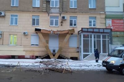 Следователи СК взяли под контроль обрушение балконов в Воронеже