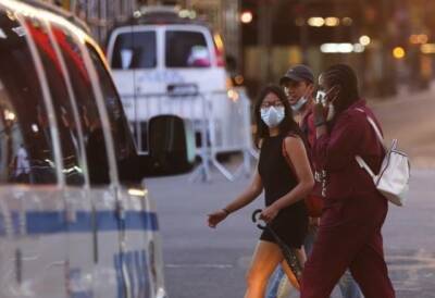 Нью-Йорк прощается с приказом о ношении масок