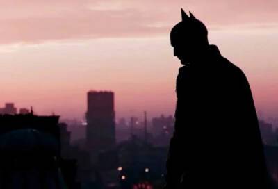 Студия Warner Bros. приостановила релиз «Бэтмена» в российском прокате