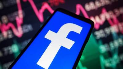 Пользователи в США сообщили о сбое в работе Facebook