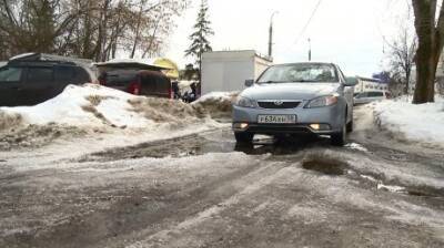 На Литейной автомобили рискуют сесть на днище из-за колеи - penzainform.ru