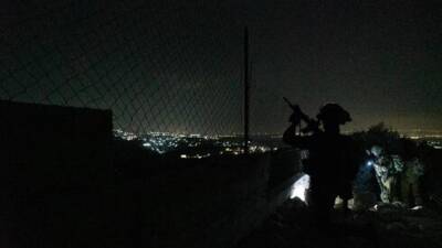 Ночные беспорядки в Дженине: открыт огонь по солдатам ЦАХАЛа - vesty.co.il - Израиль - Палестина - район Дженина