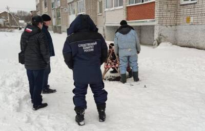За падение ребенка в колодец в Торопце Тверской области наказали местный МУП