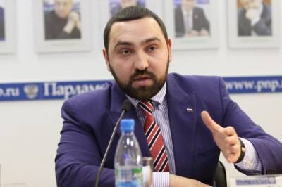 Депутат ГД призвал отстранять от работы несогласных с операцией на Украине