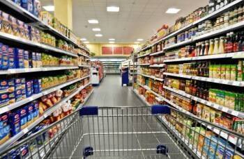 Власти региона просят вологжан не паниковать и не сметать продукты с полок магазинов