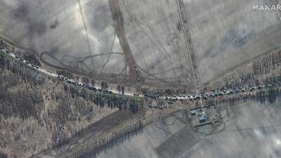 К Киеву выдвинулась 65-километровая колонна российских военных