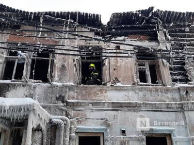 Режим ЧС ввели из-за сгоревшего дома в центре Нижнего Новгорода
