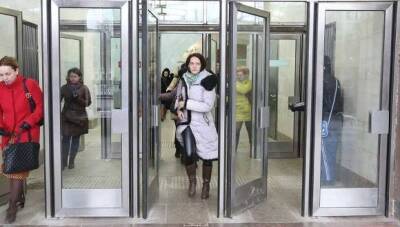 Школьнице оторвало палец в московском метро