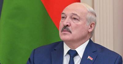Лукашенко назвал "триллером" организацию переговоров России и Украины